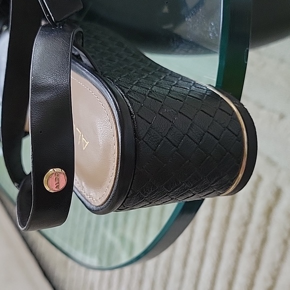 Aldo platform sandals - Picture 3 of 4